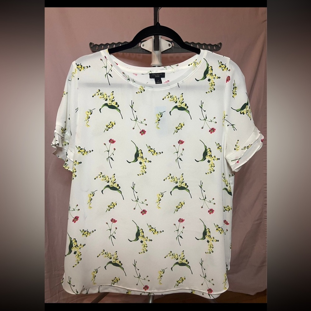 Ann Taylor loft top